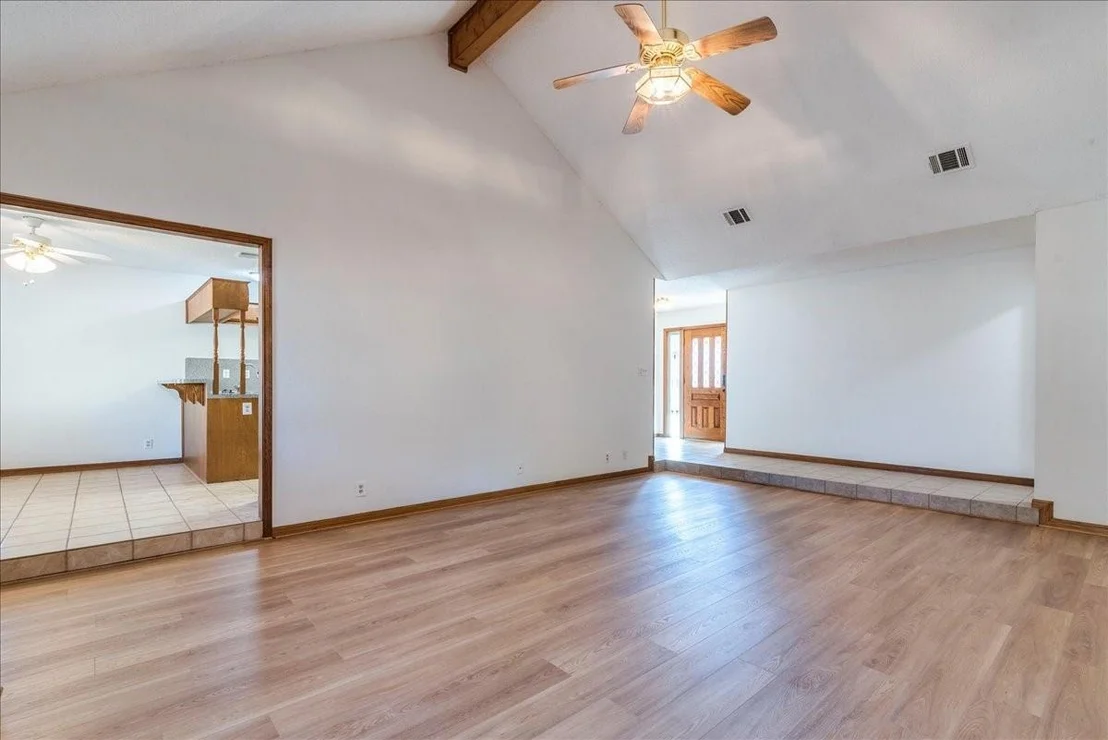Photo of 705 Pine Siskin DR