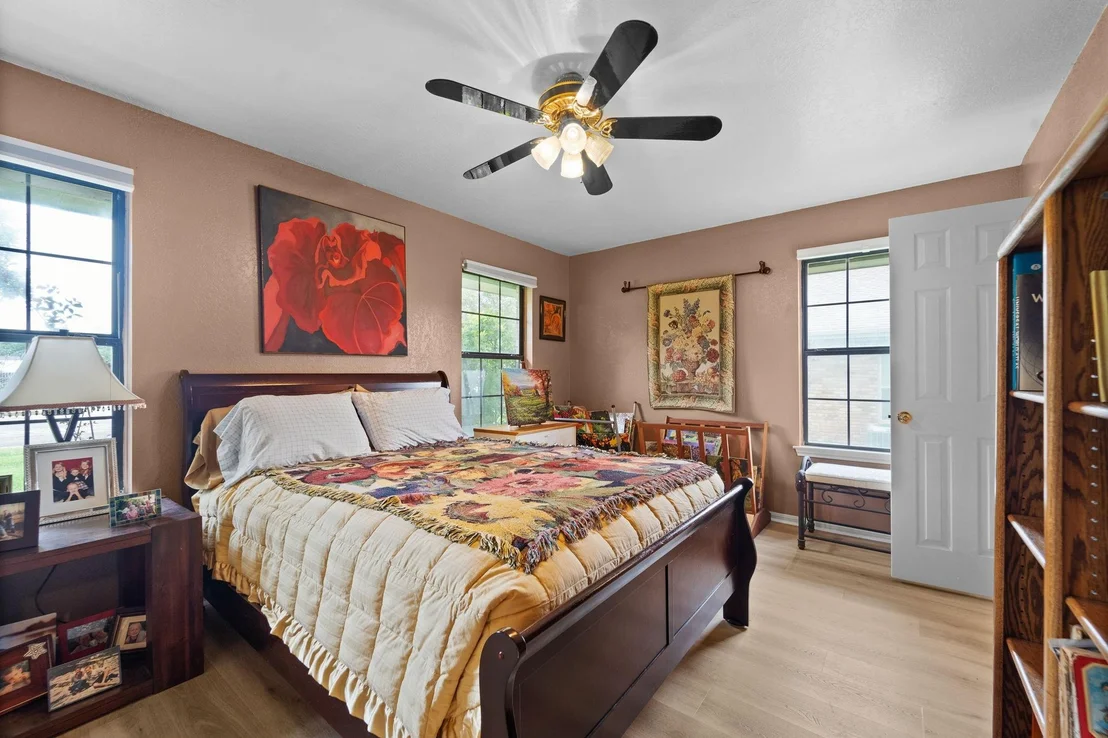 Photo of 1316 Sparrow TRL