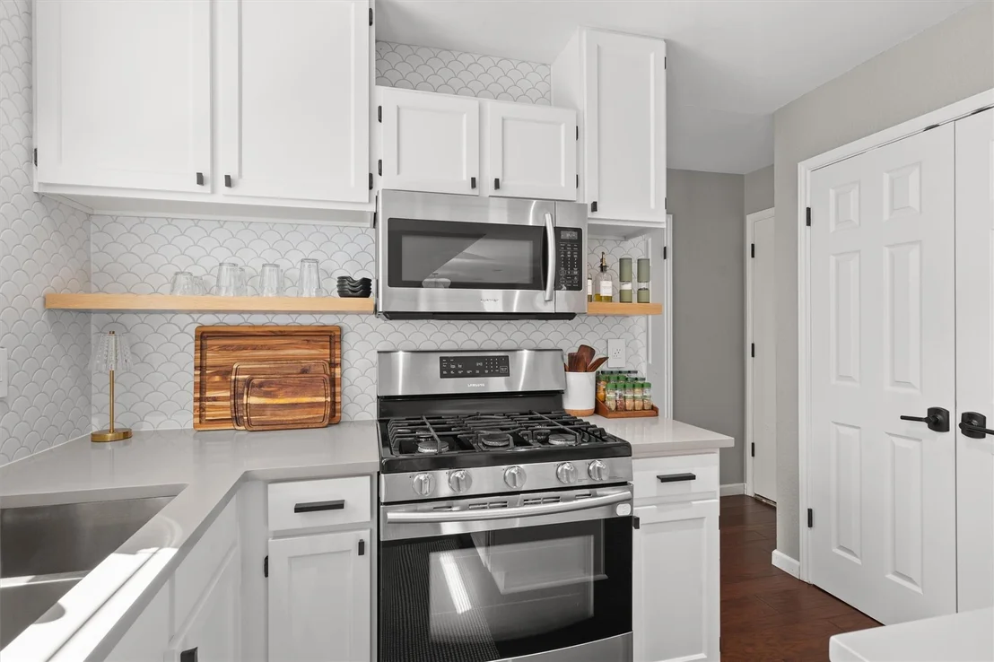 Photo of 1009 Pioneer Bend DR