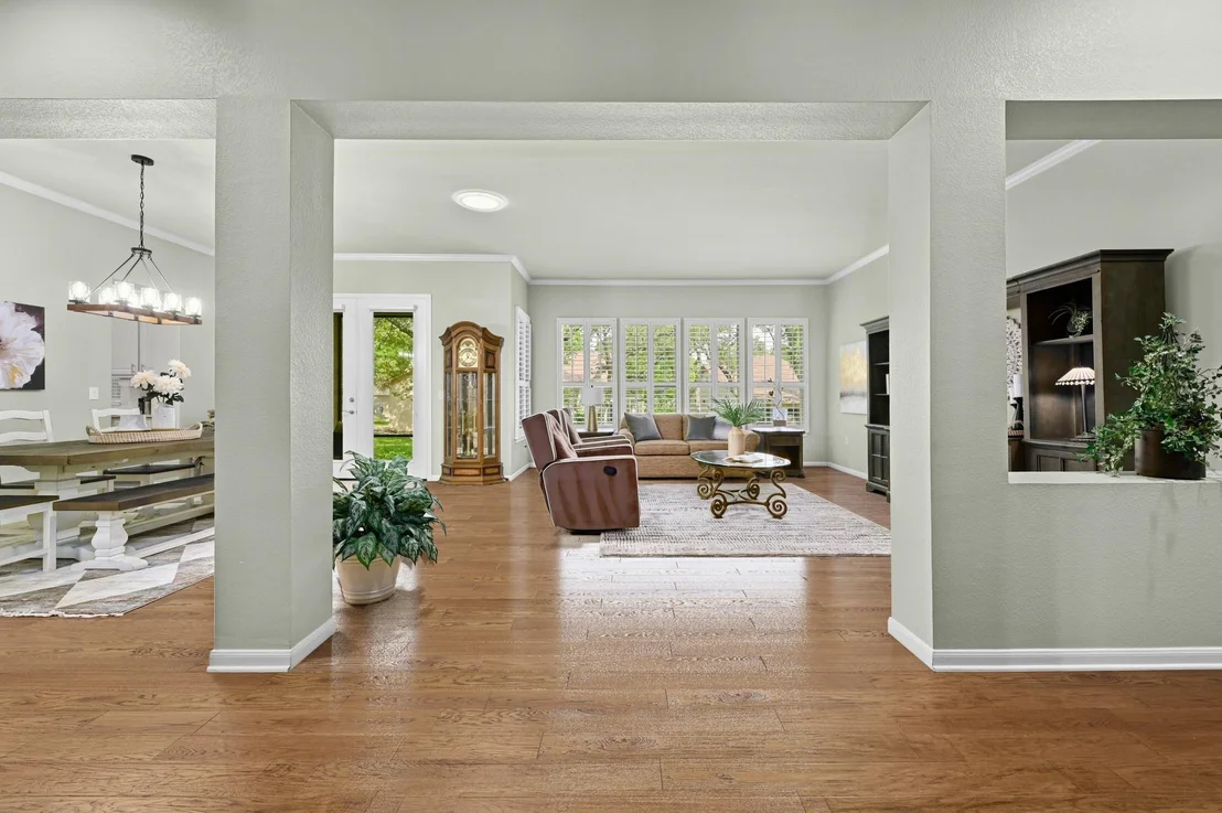 Photo of 112 Hill Country DR
