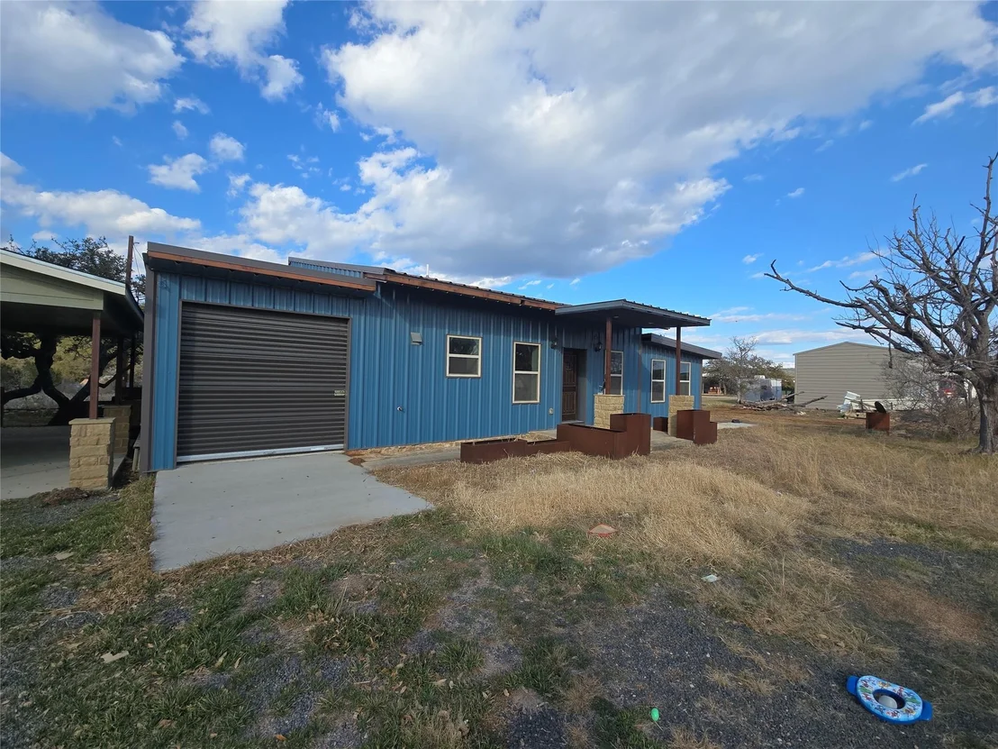 Photo of 304 Spring ST