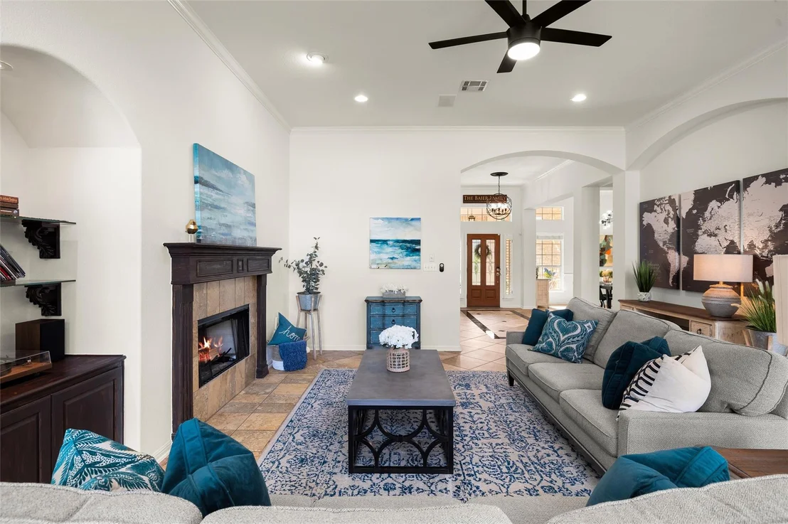 Photo of 120 Palisade DR