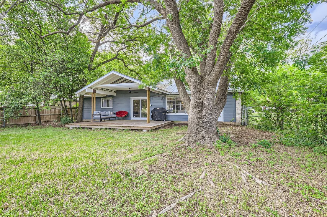 Photo of 906 Hermitage DR