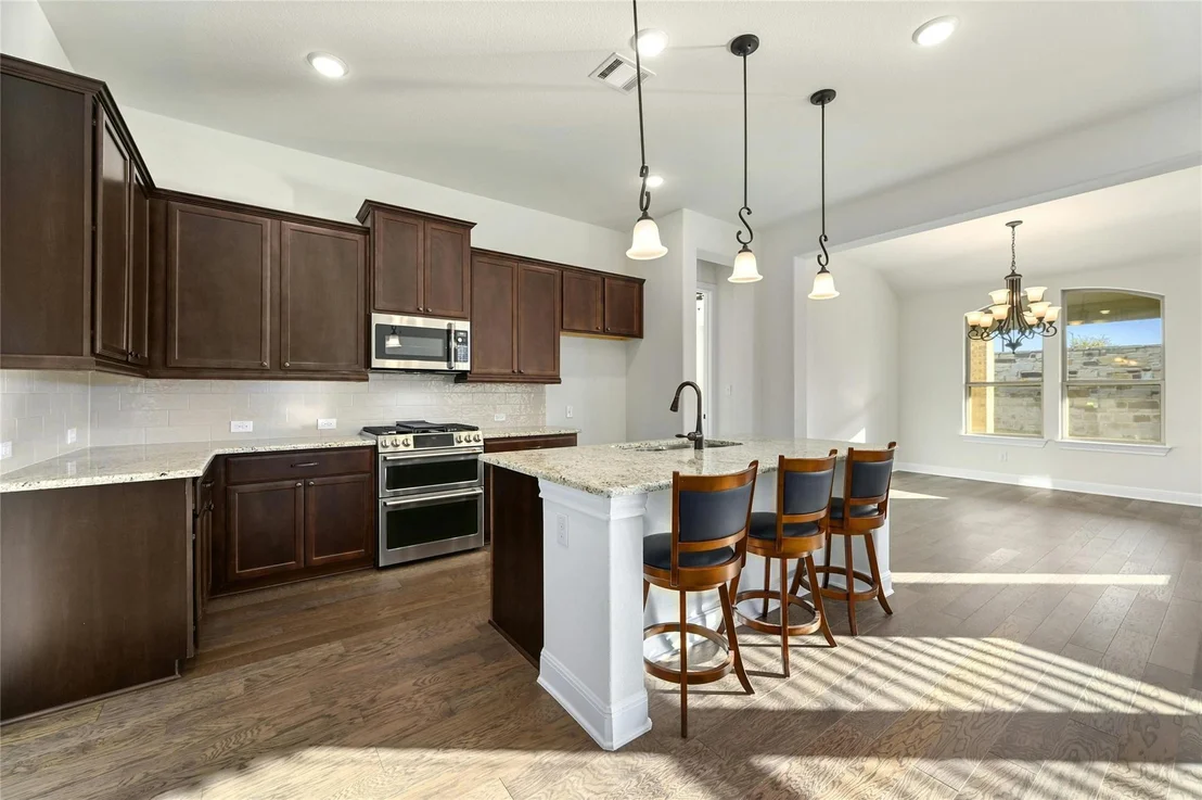 Photo of 5253 Lusso TRL