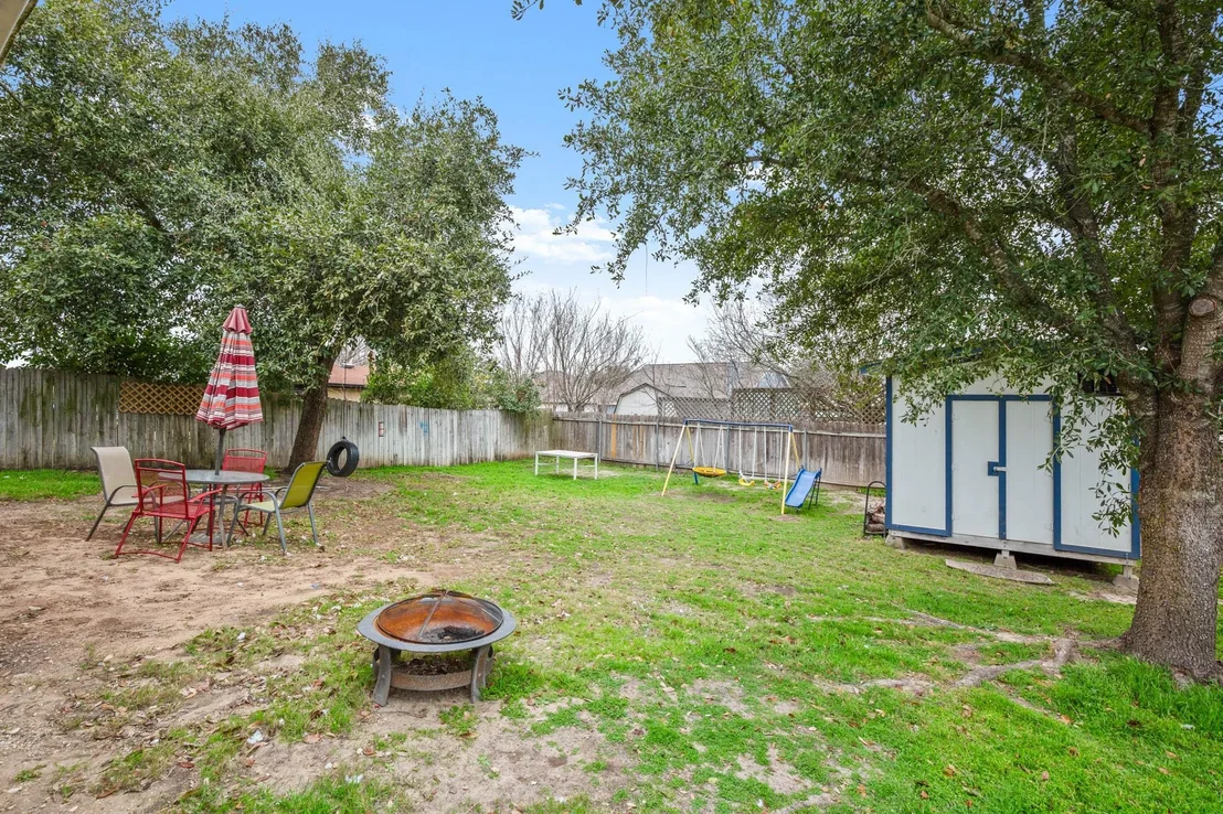 Photo of 213 Dana DR