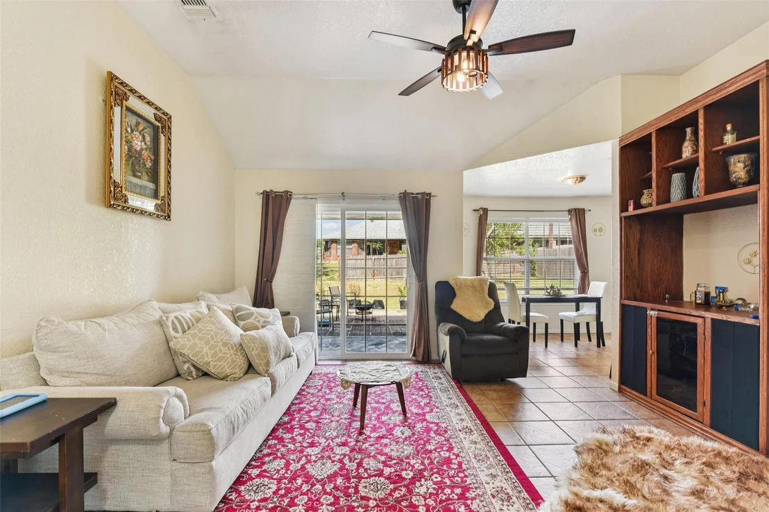 Photo of 5318 W Ridge BLVD