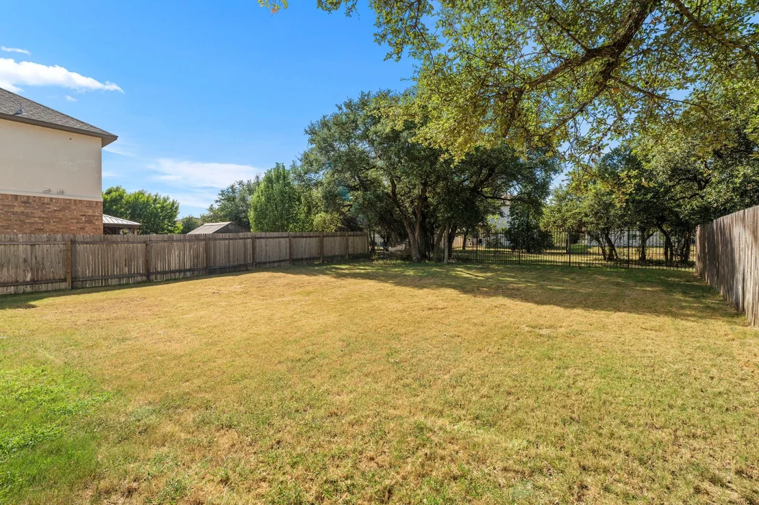 Photo of 105 Lewisville LN