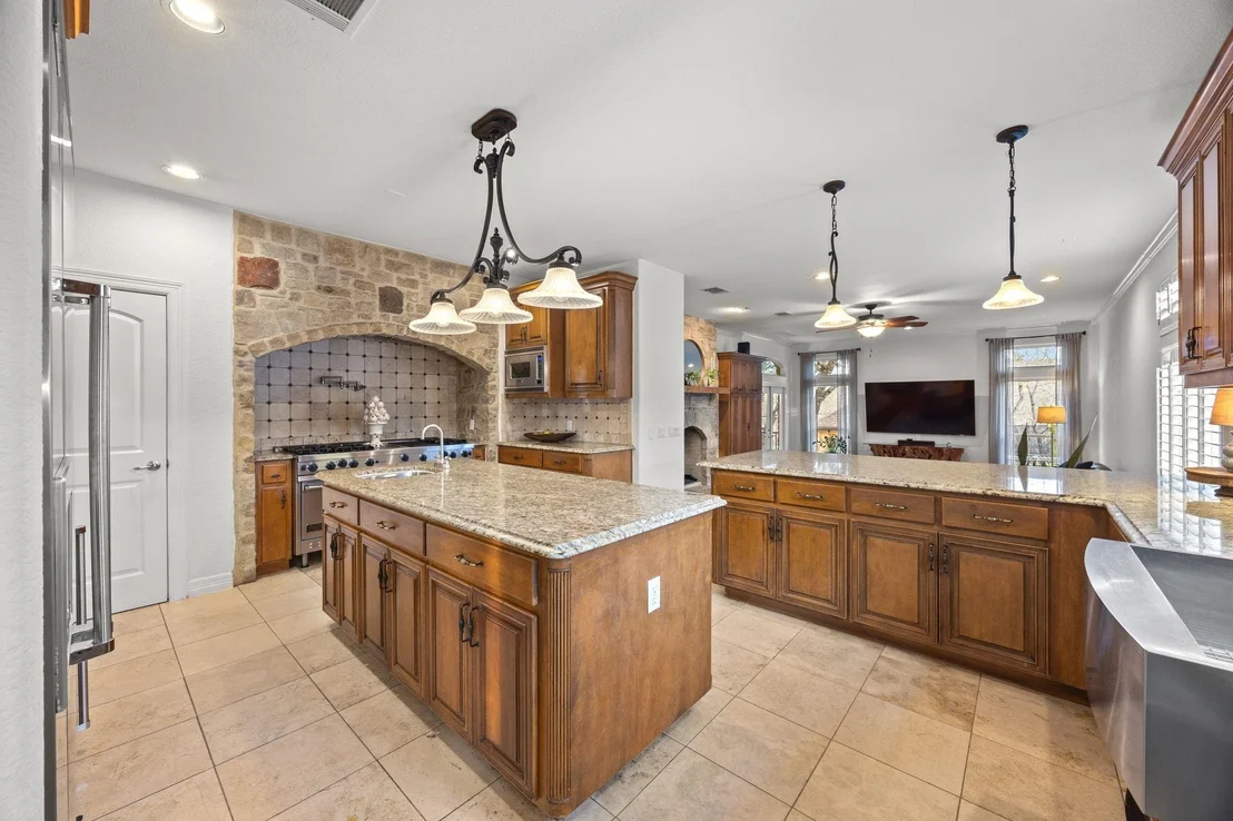 Photo of 232 Whispering Spring LN