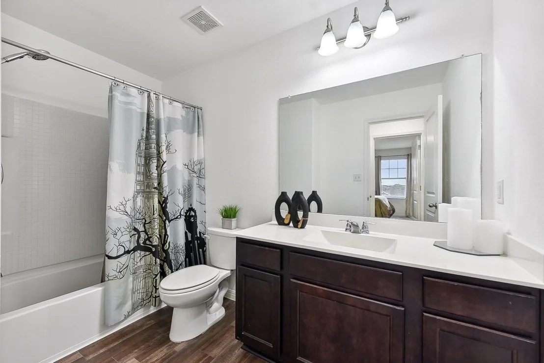 Photo of 19300 Nathan Scott WAY