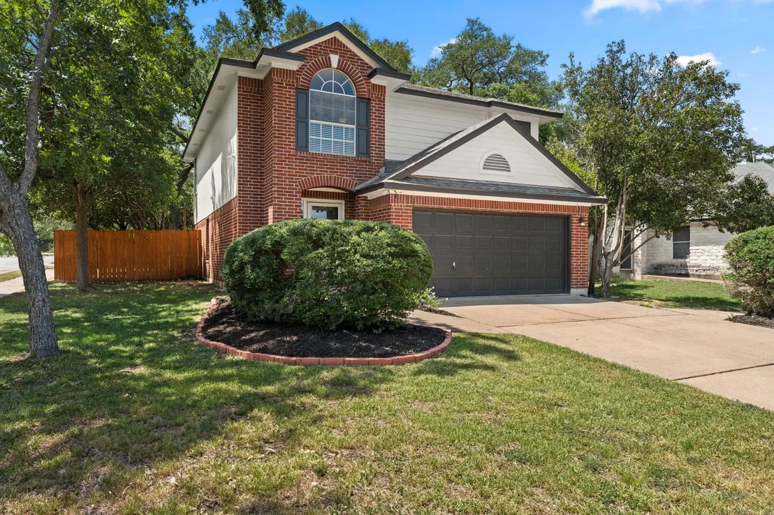 Photo of 1401 Wheatfall LN