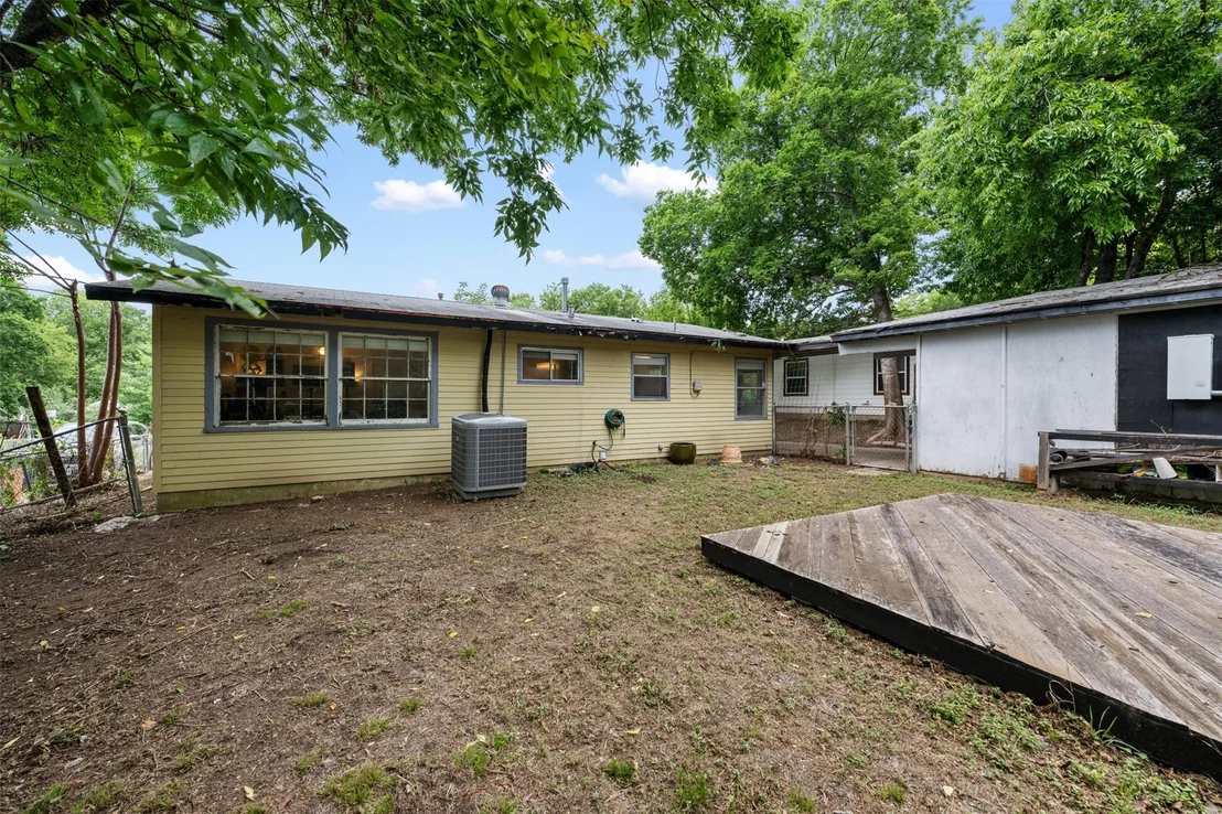 Photo of 408 Clover CT
