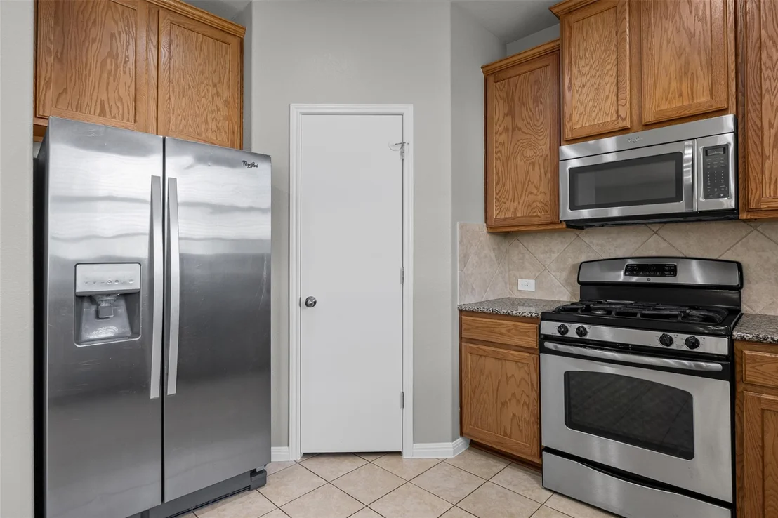 Photo of 467 Twisted Oaks LN
