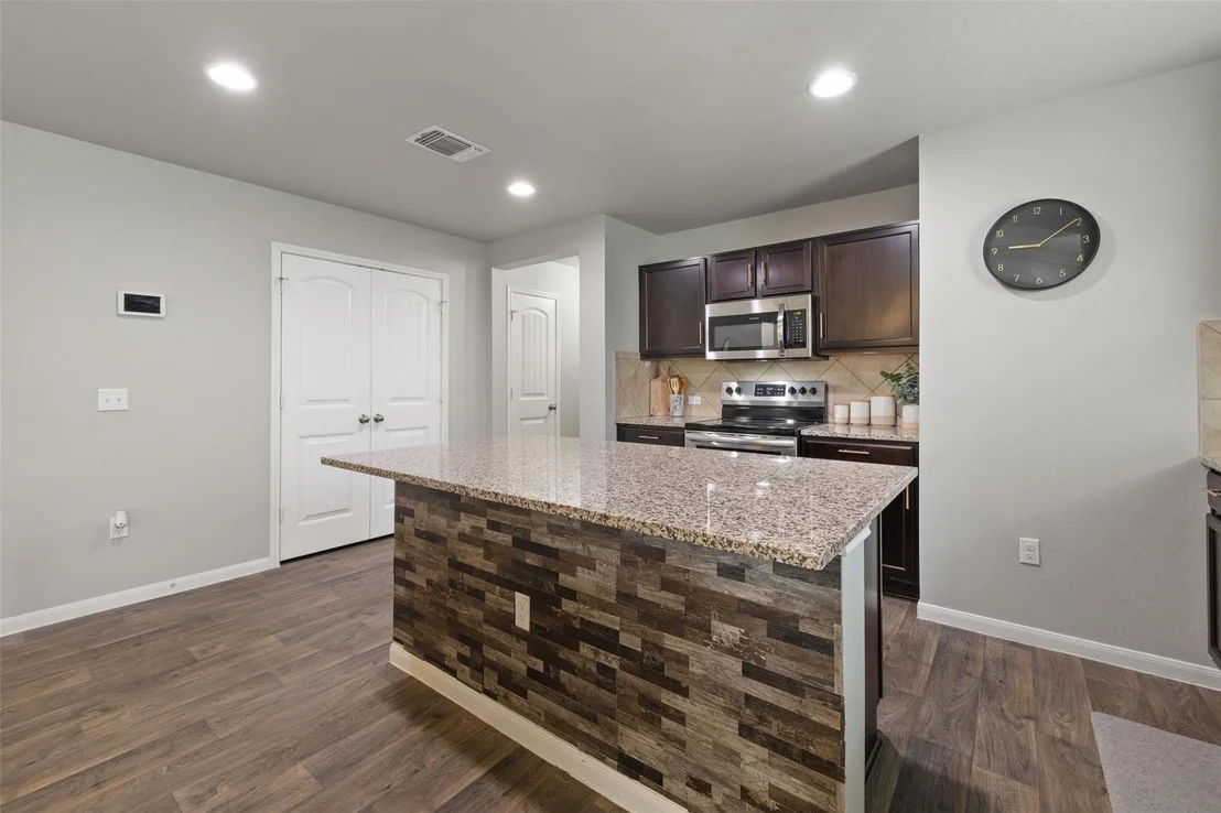 Photo of 104 San Bernard TRL