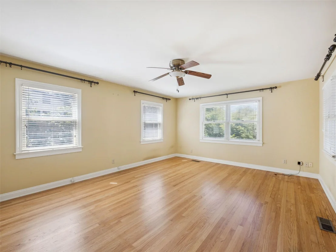 Photo of 3310 Bowman Ave