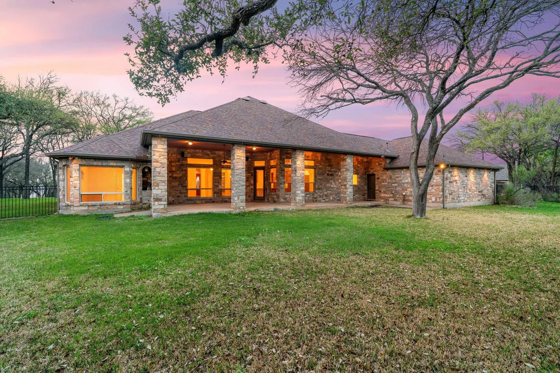 Photo of 301 Goldridge DR
