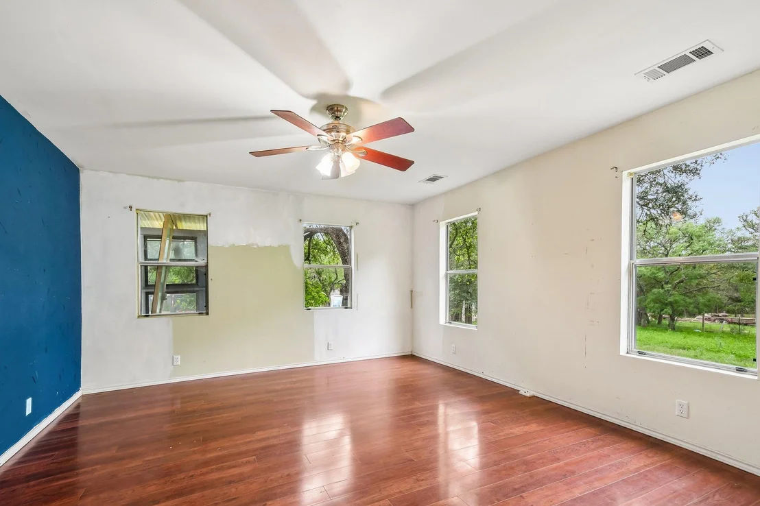Photo of 116 Hart LN