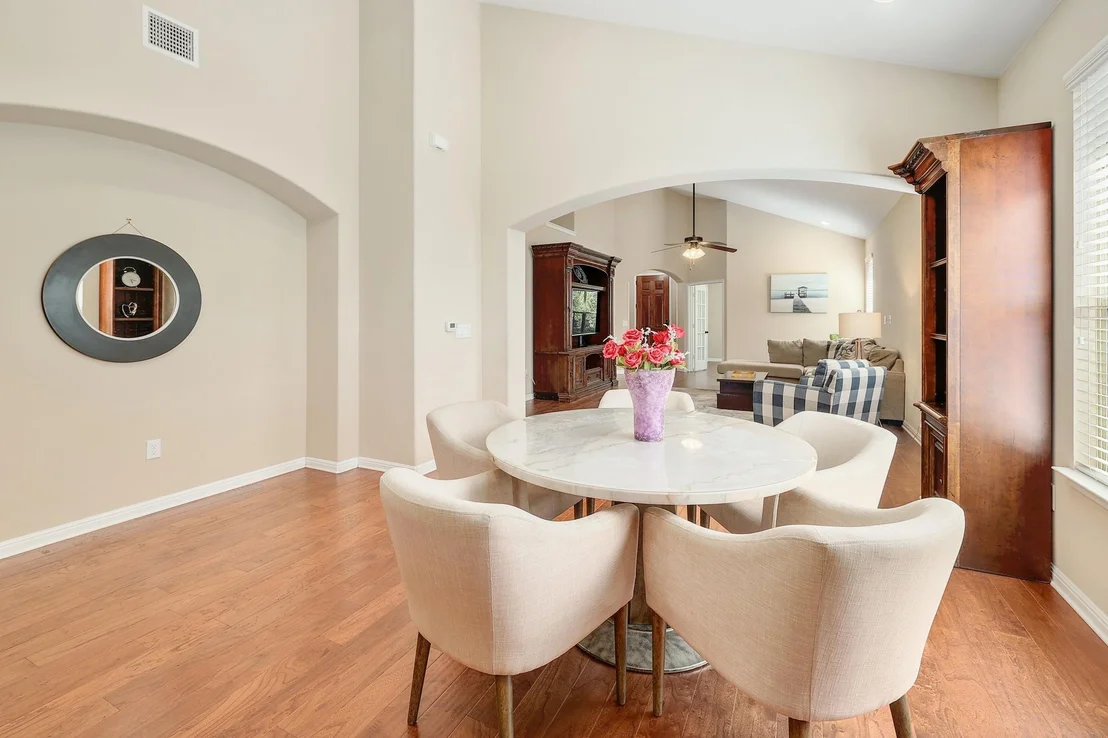 Photo of 16213 Cantania CV