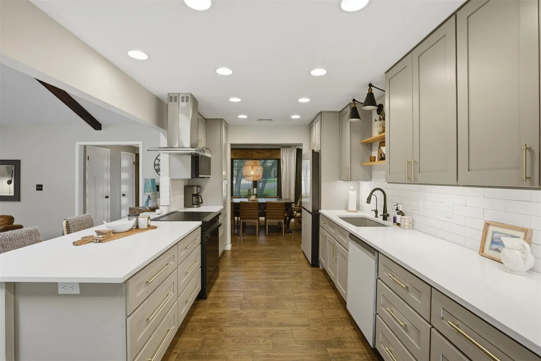 Photo of 4301 Verde VIS