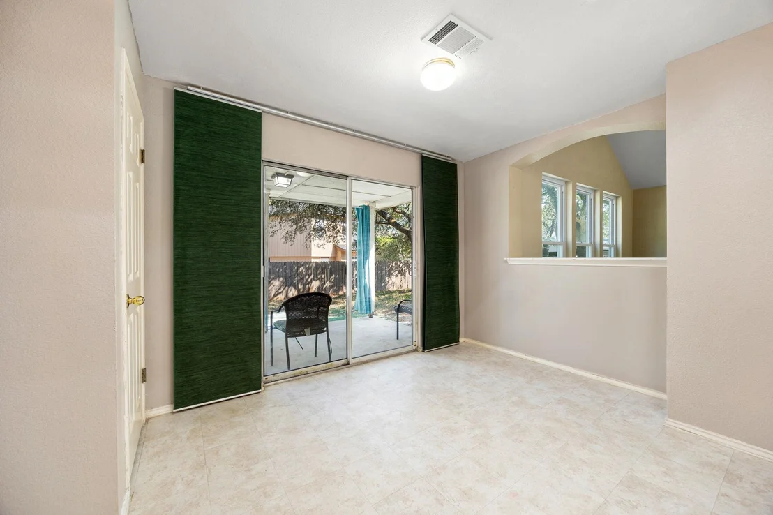 Photo of 8845 Francia TRL