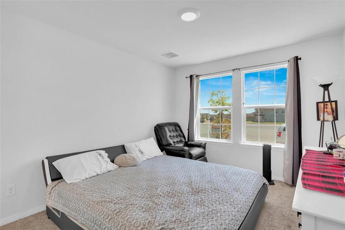 Photo of 397 Evergreen Sumac LOOP