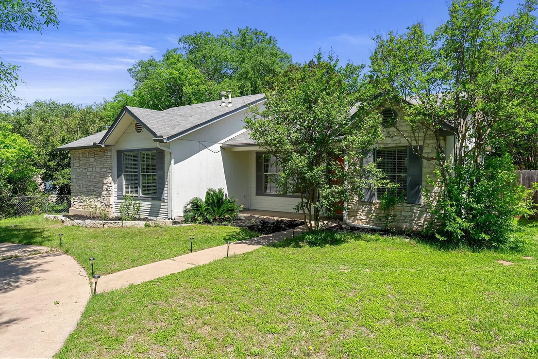 Photo of 3212 Darnell DR