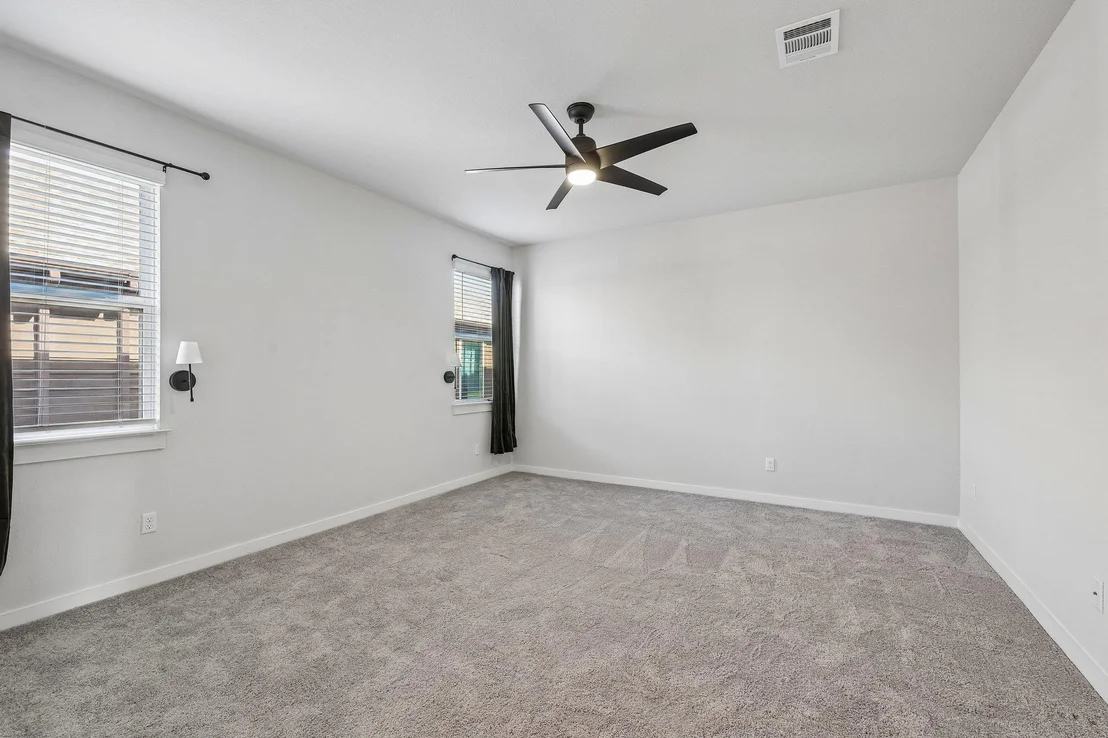 Photo of 232 Gidran TRL