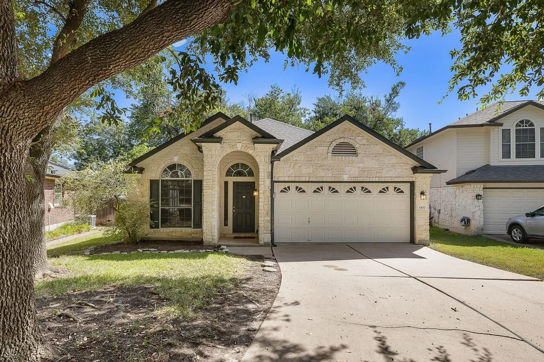 Photo of 4400 Destinys Gate DR