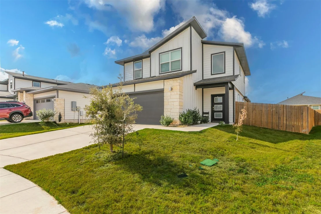 Photo of 121 Parryi CV