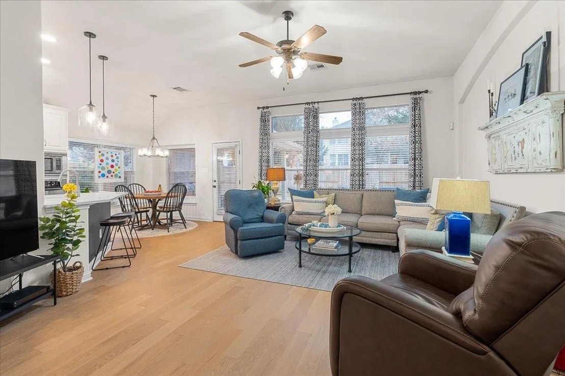 Photo of 843 Zappa DR