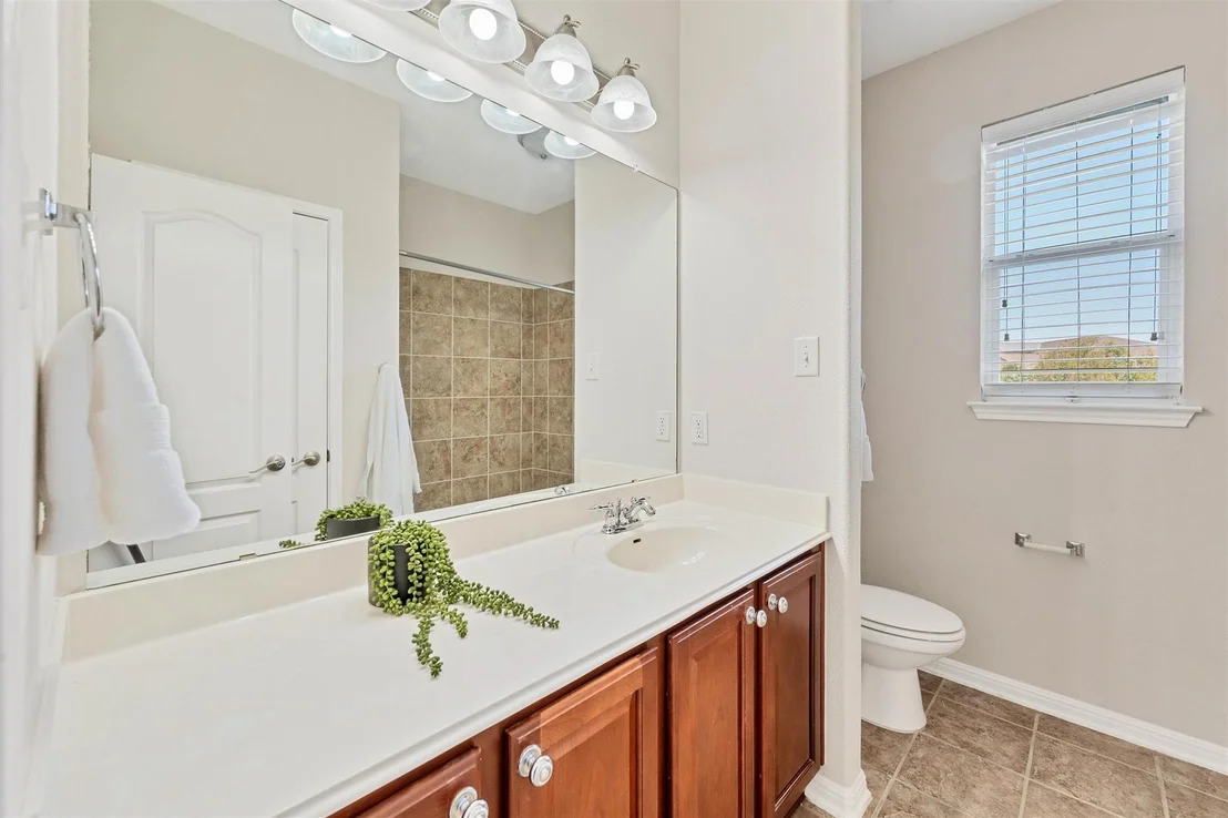 Photo of 4100 Deer Tract ST