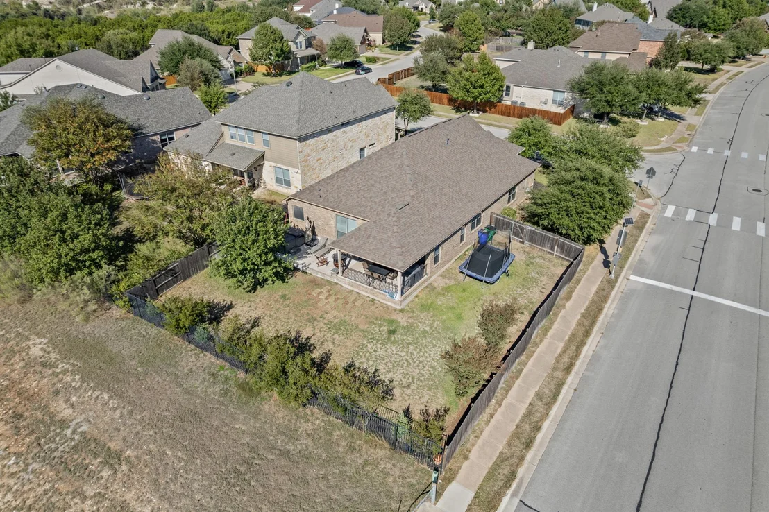 Photo of 407 Victoria DR