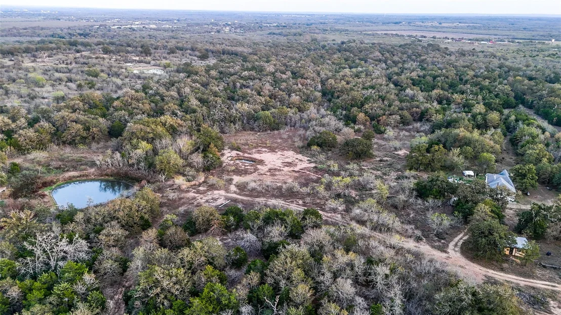 Photo of 137 Shady Oaks LOOP