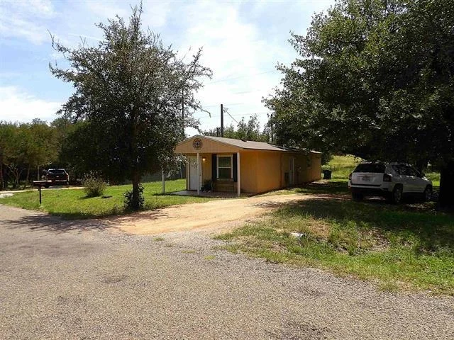 Photo of 1213 Willow DR