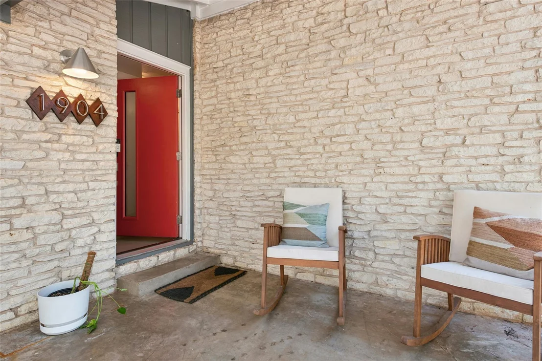 Photo of 1904 Parkside LN