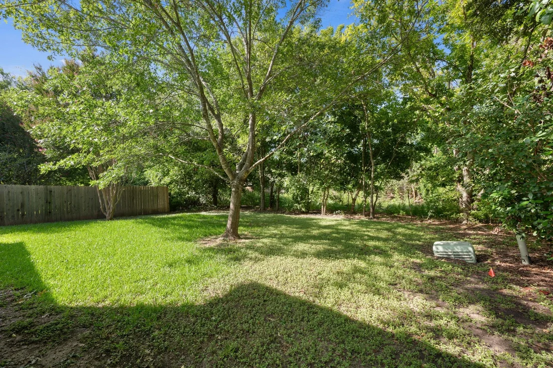 Photo of 1005 Briargate DR