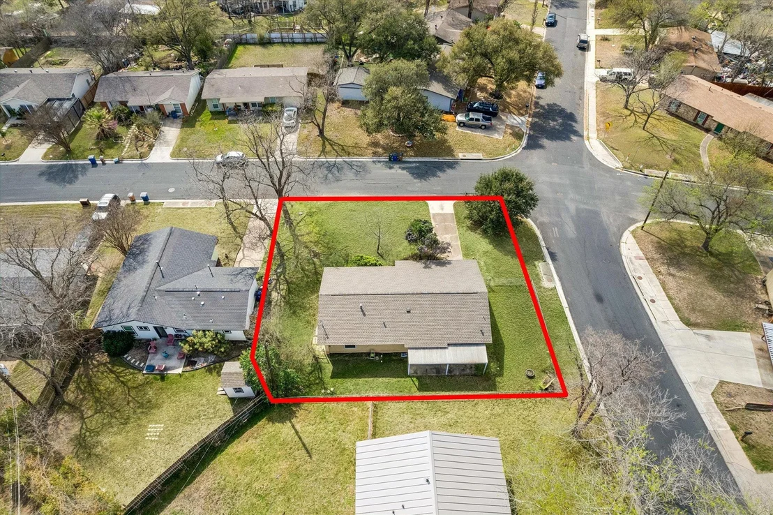 Photo of 6811 Wake Forest LN