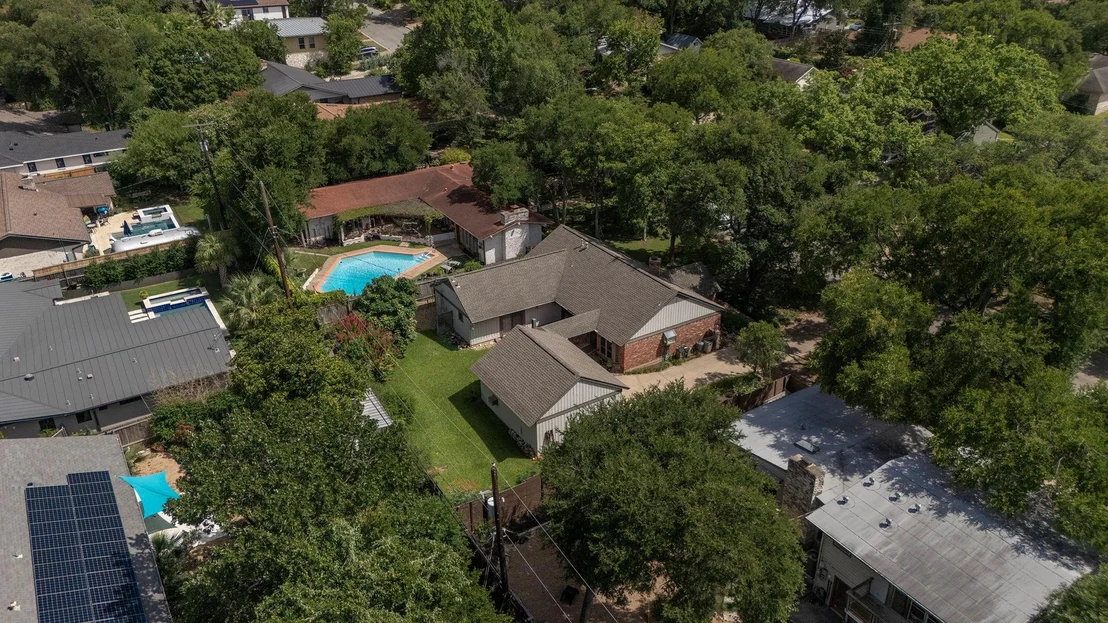 Photo of 2504 Briargrove DR