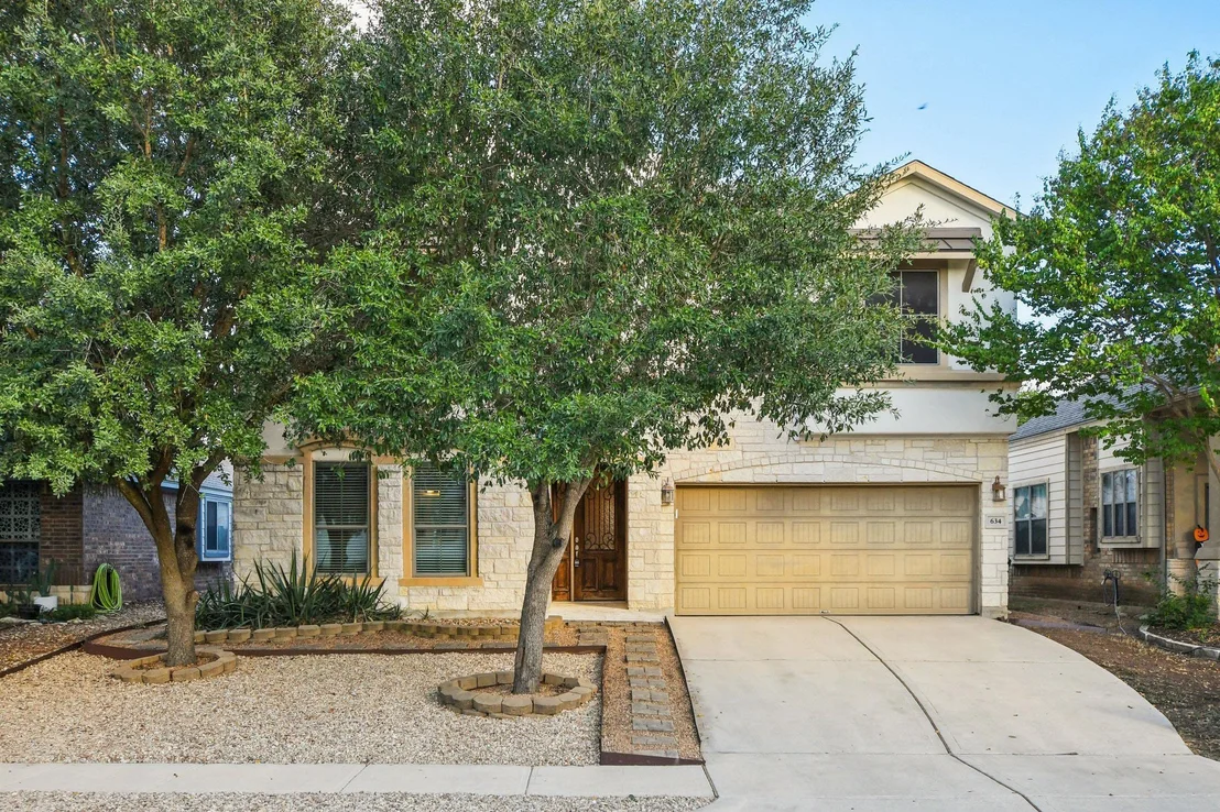 Photo of 634 Irvin DR
