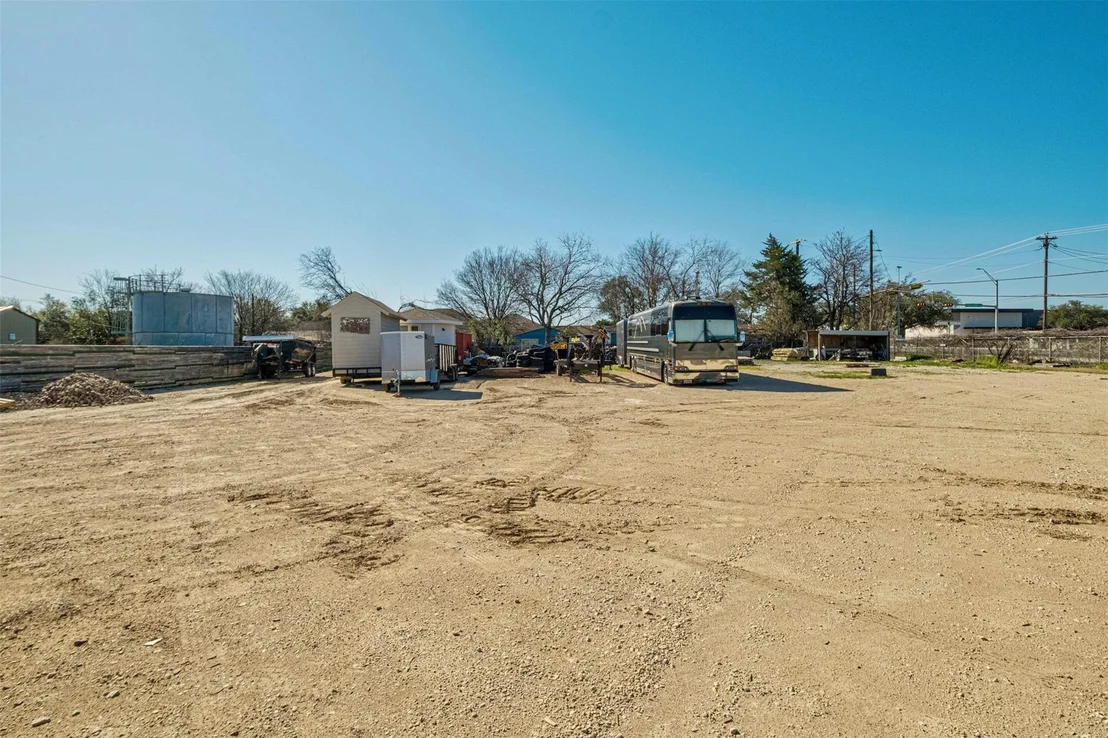 Photo of 1401 Mooreland DR