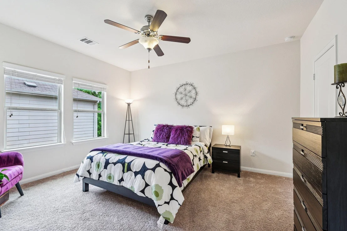 Photo of 10033 Gertrudis LOOP
