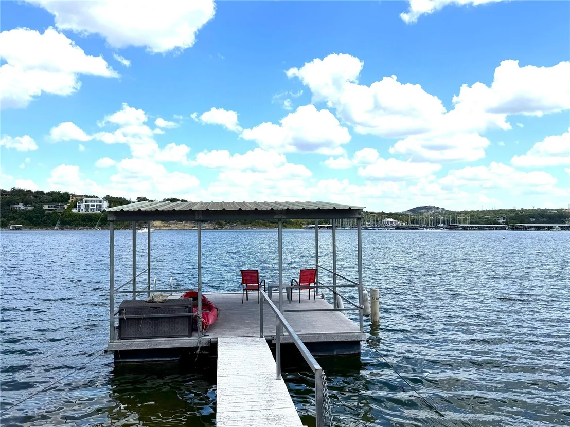 Photo of 16809 Hurst Creek CIR