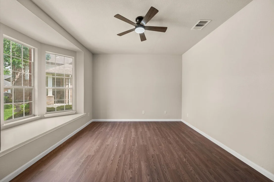 Photo of 1018 Canyon Maple RD