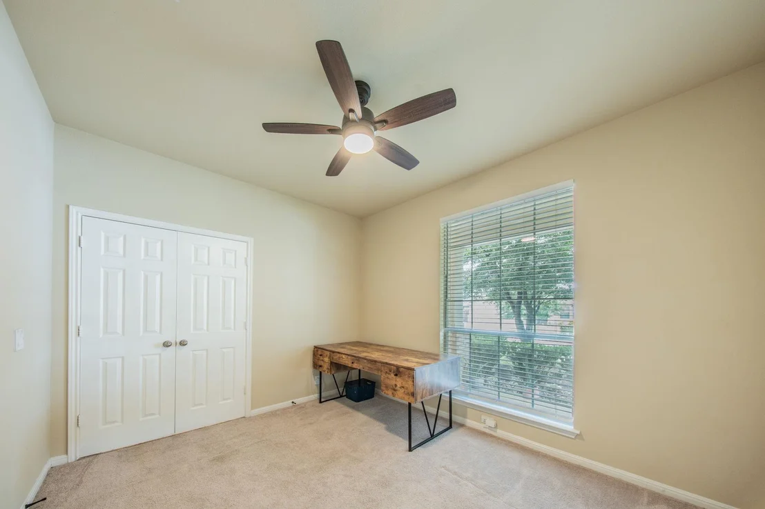 Photo of 17525 Bridgefarmer BLVD