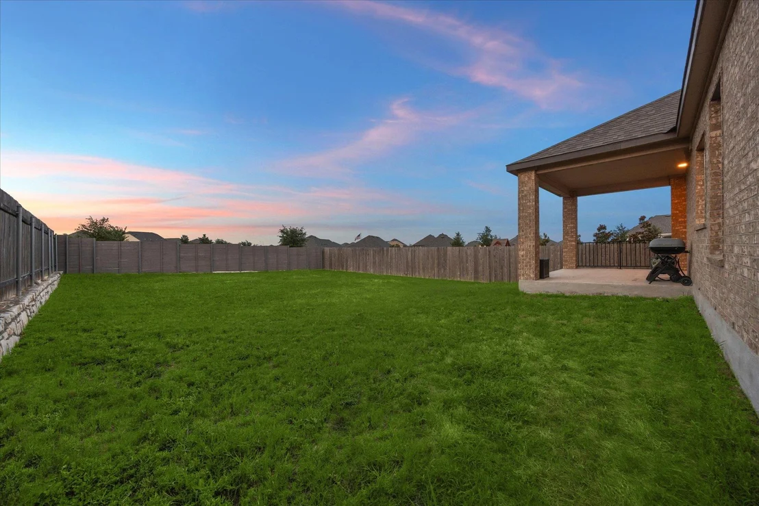Photo of 7008 Daniel Ranch DR