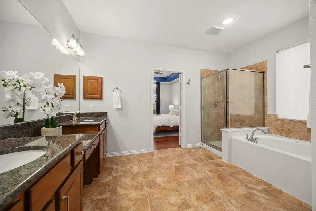 Photo of 708 Rolling Brook LN