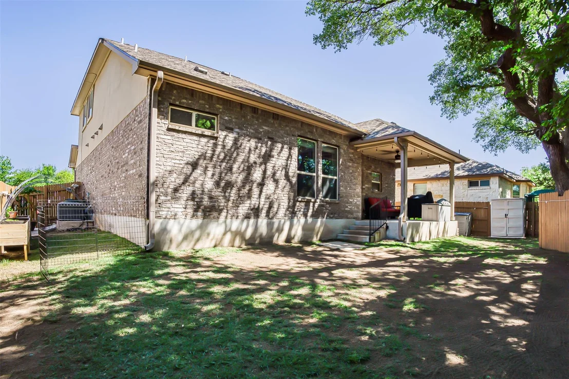 Photo of 1233 Peregrine WAY