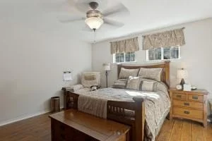 Photo of 403 Sinclair DR