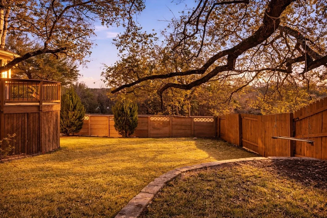 Photo of 9400 Savannah Ridge DR