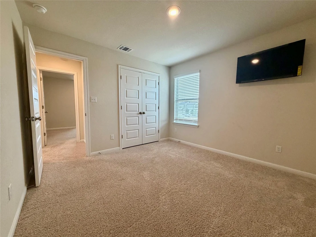 Photo of 305 Tolo DR