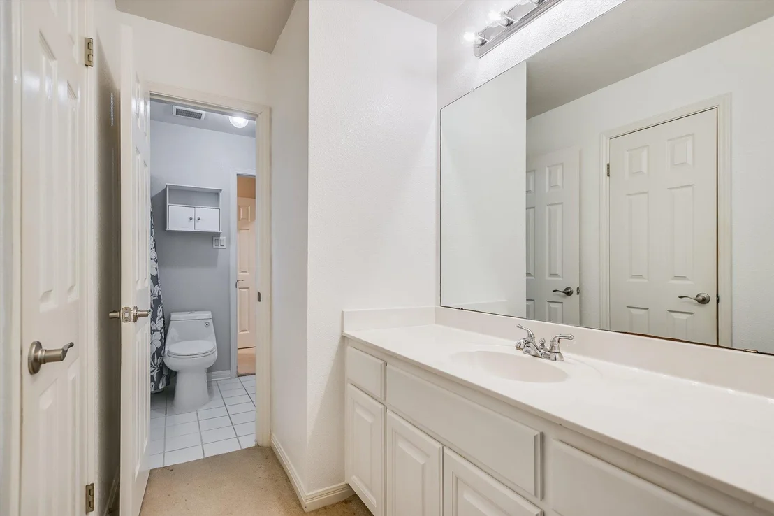 Photo of 5208 KEENE CV